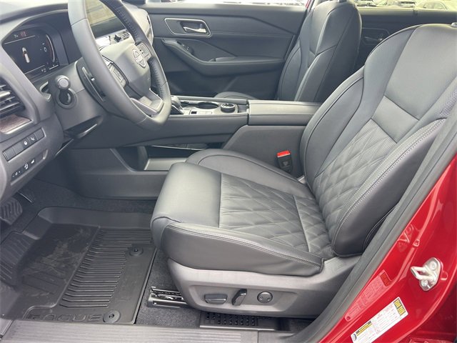 New 2026 Nissan Rogue Platinum w/ Platinum Premium Package image 18