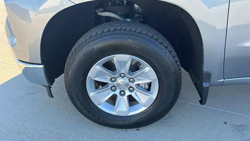 Used 2023 Chevrolet Silverado 1500 LT w/ Protection Package image 6