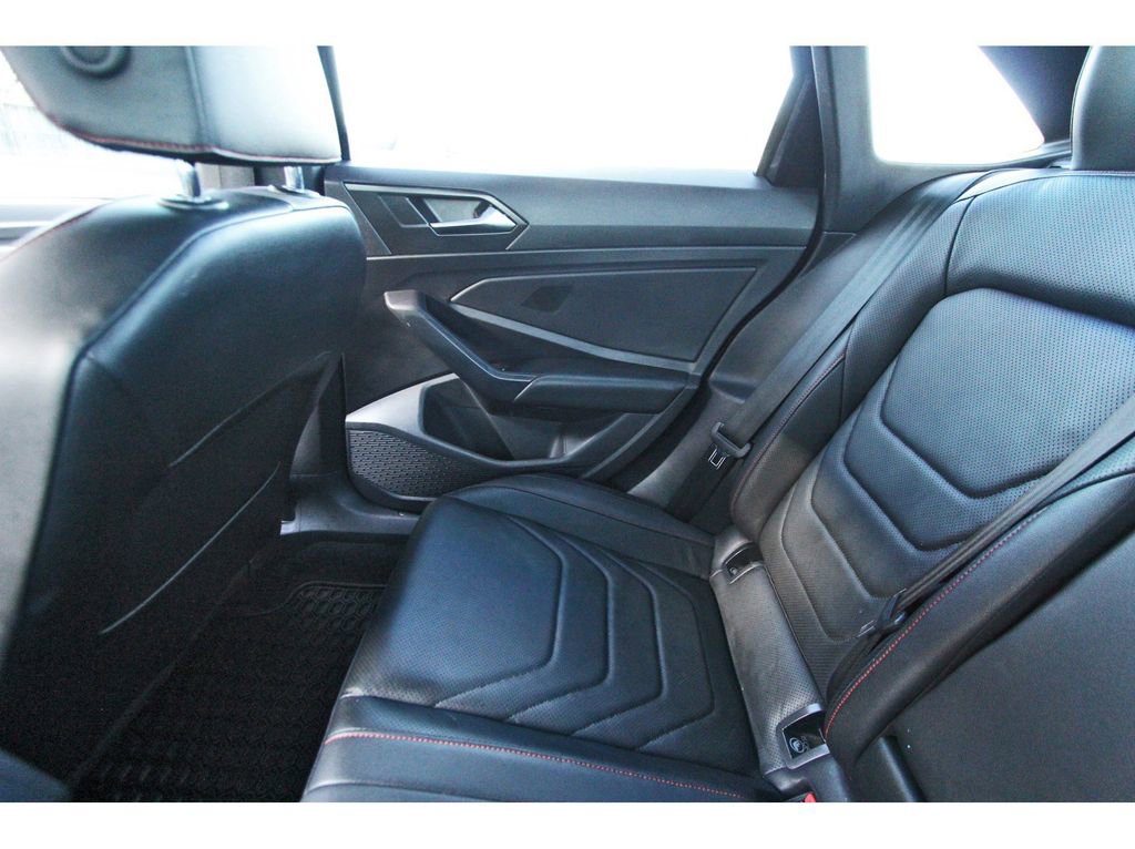 Used 2019 Volkswagen Jetta GLI Autobahn image 13