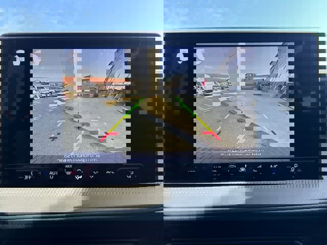 New 2025 Ford Maverick XL w/ Equipment Group 102A image 12