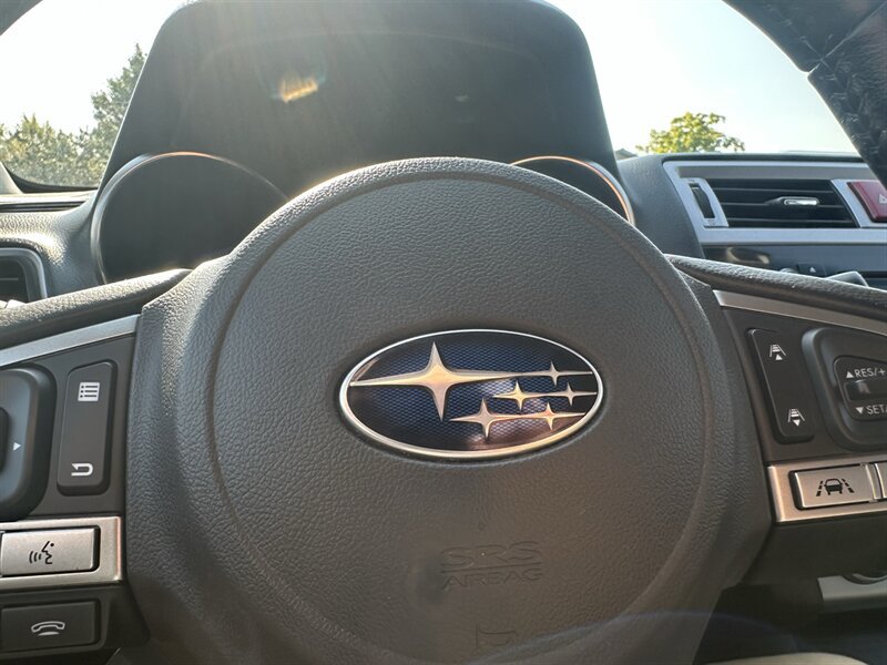 Used 2016 Subaru Outback 3.6R Limited AWD/4WD image 16