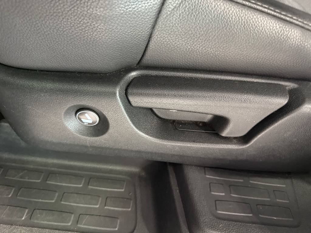 Used 2021 Honda Pilot Special Edition image 40