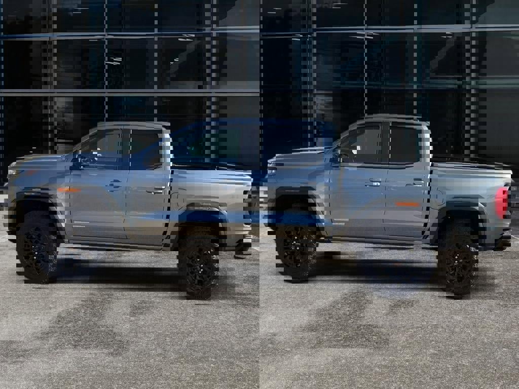 New 2026 GMC Canyon Elevation w/ Convenience Package image 4