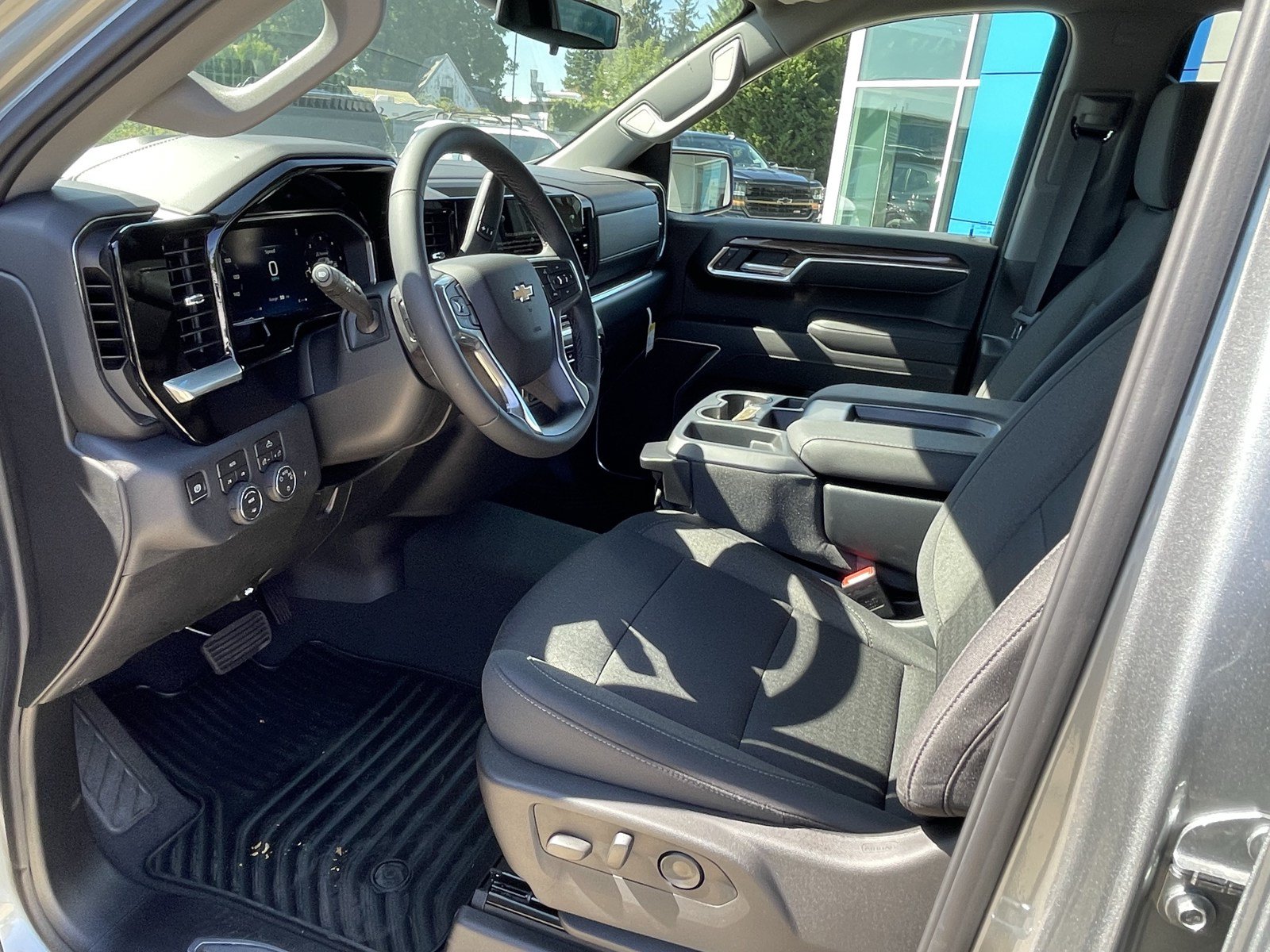 New 2026 Chevrolet Silverado 1500 LT AWD/4WD image 11