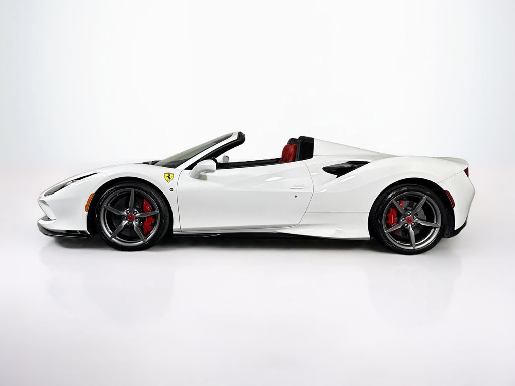 Certified 2022 Ferrari F8 Tributo RWD image 7