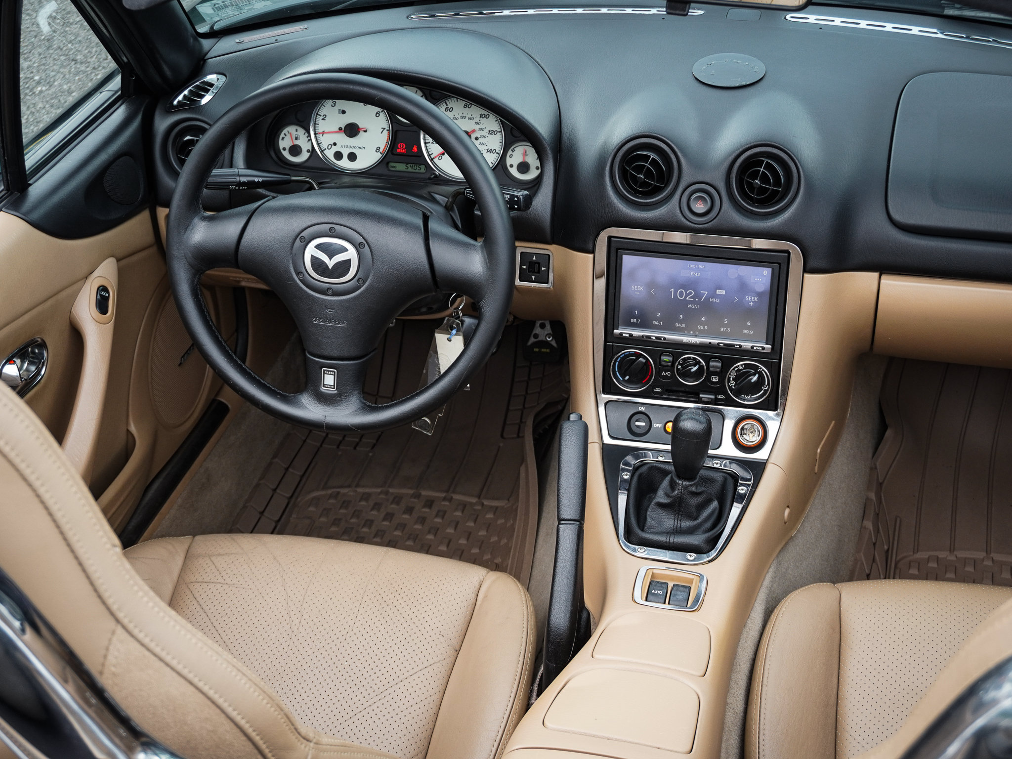 Used 2002 MAZDA MX-5 Miata LS RWD image 29