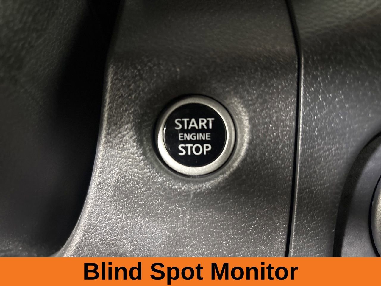 Used 2024 Nissan Frontier Pro-X w/ Technology Package image 15