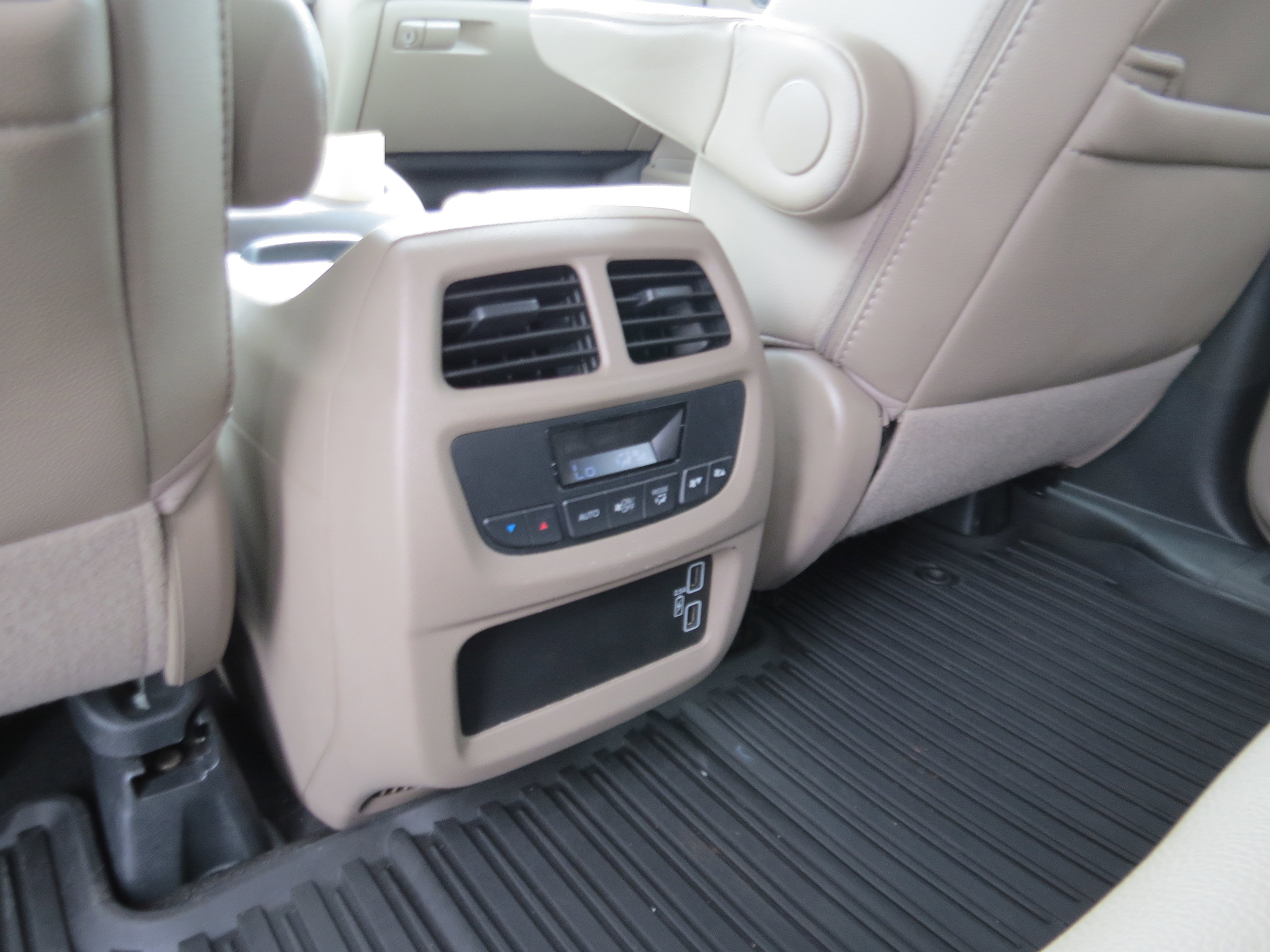 Used 2020 Honda Pilot EX-L image 16