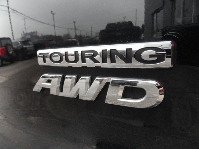 Used 2020 Honda Pilot Touring image 4