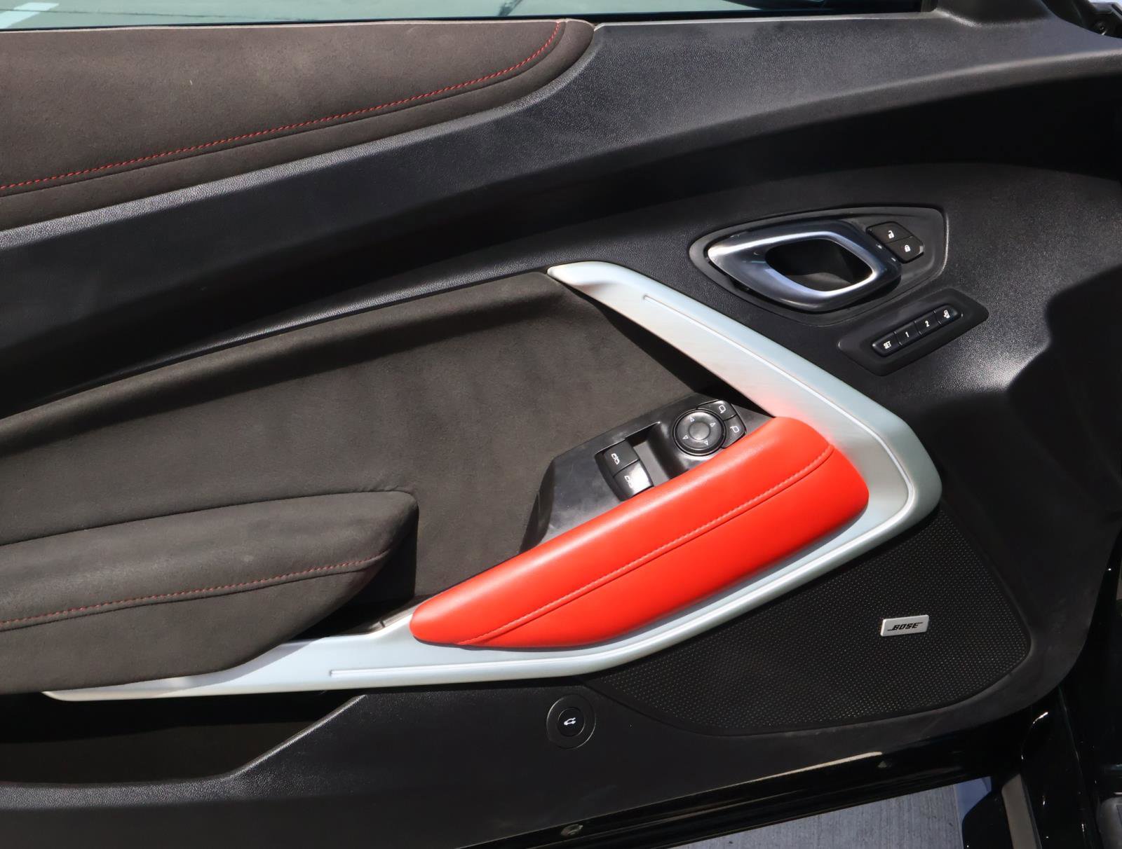 Used 2021 Chevrolet Camaro ZL1 image 12