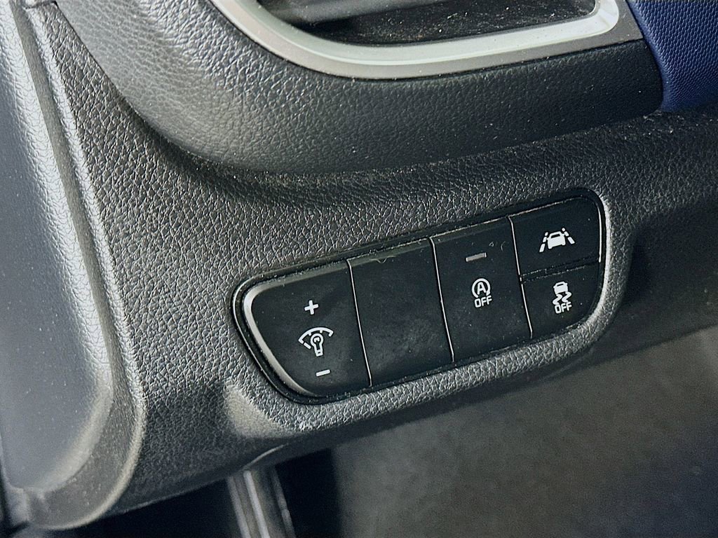 Certified 2023 Kia Seltos S image 20