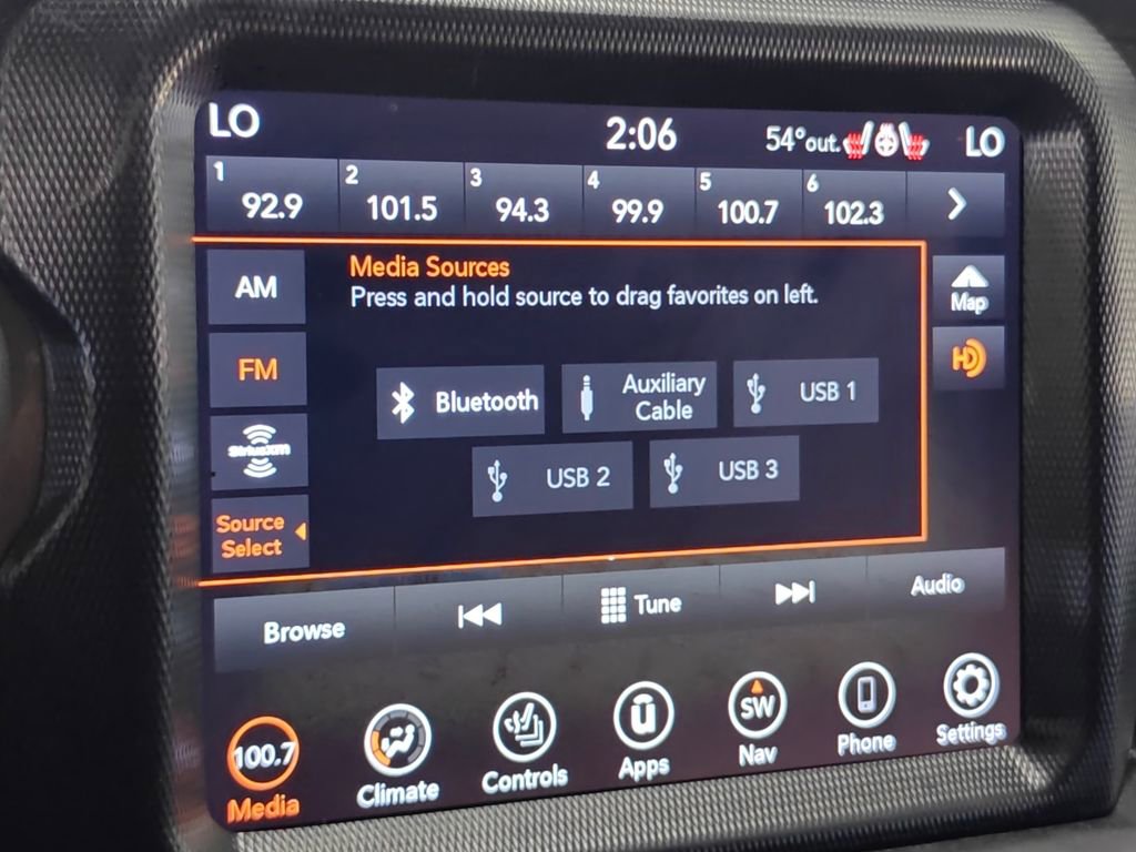 Used 2019 Jeep Wrangler Unlimited Sahara image 38