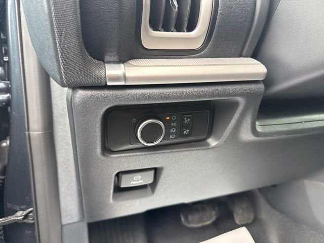 Used 2025 Ford Expedition Max XL image 8