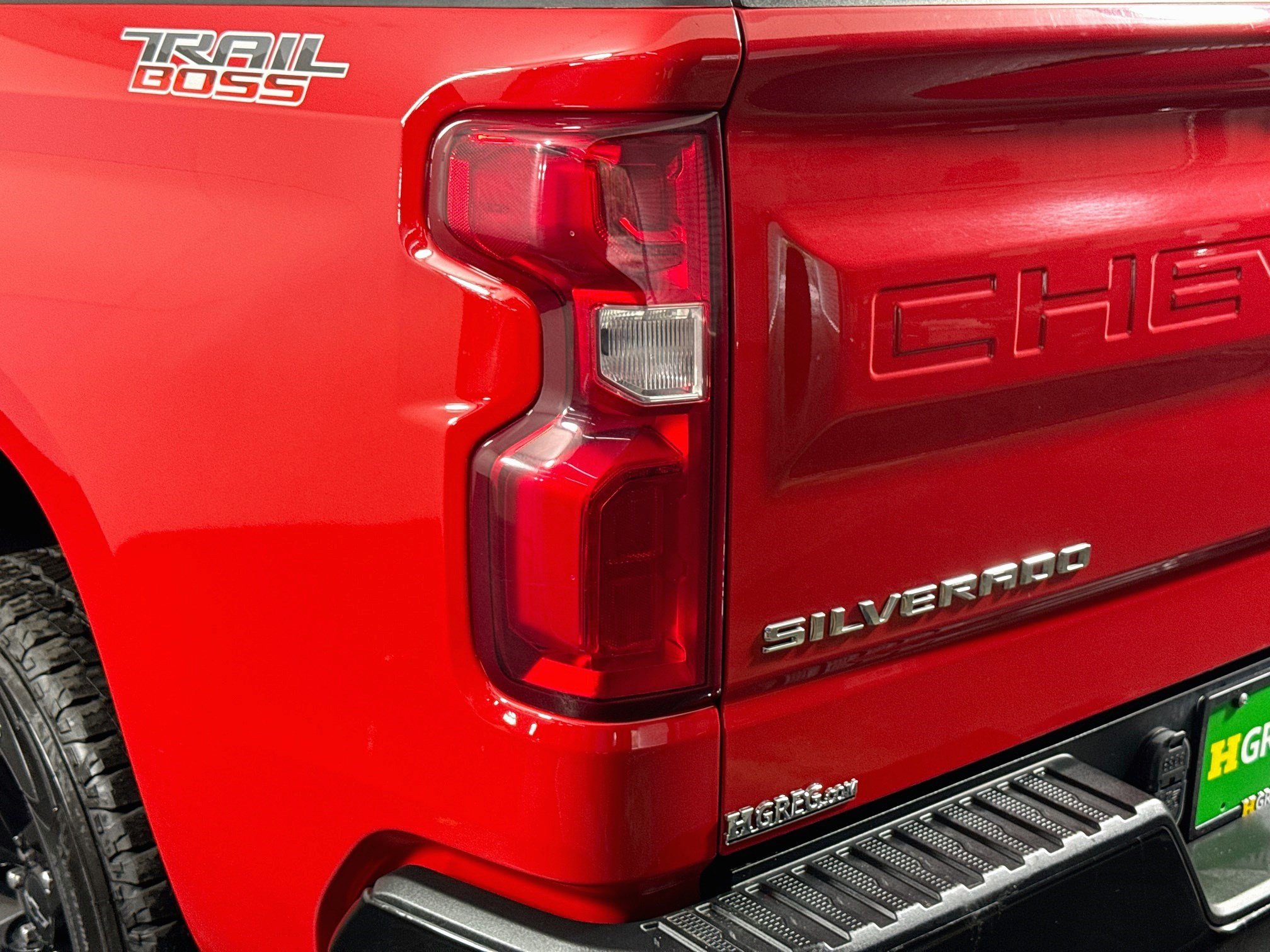 Used 2022 Chevrolet Silverado 1500 Custom Trail Boss w/ Safety Confidence Package AWD/4WD image 34