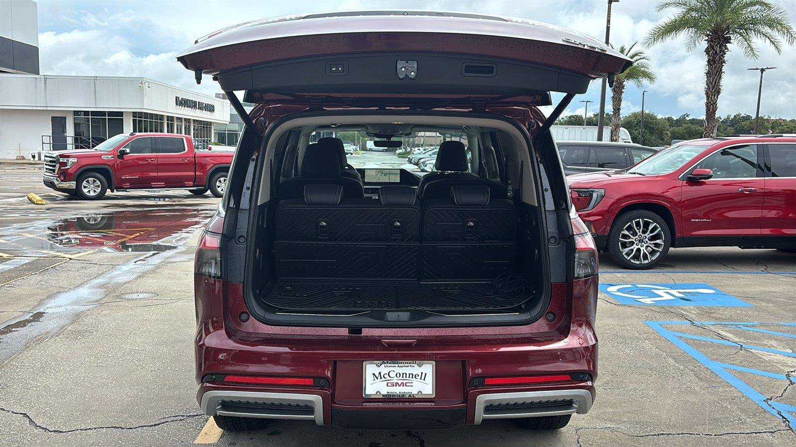 Used 2025 INFINITI QX80 Luxe RWD image 20