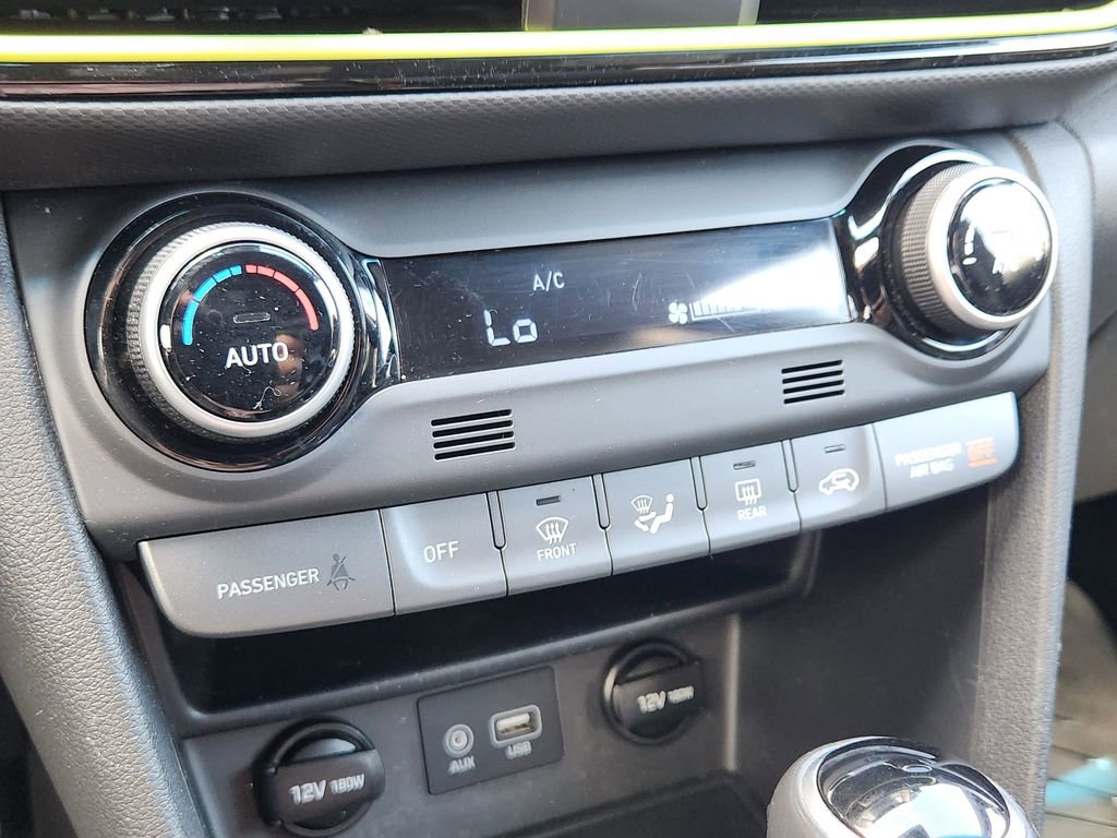 Used 2018 Hyundai Kona Limited AWD/4WD image 18