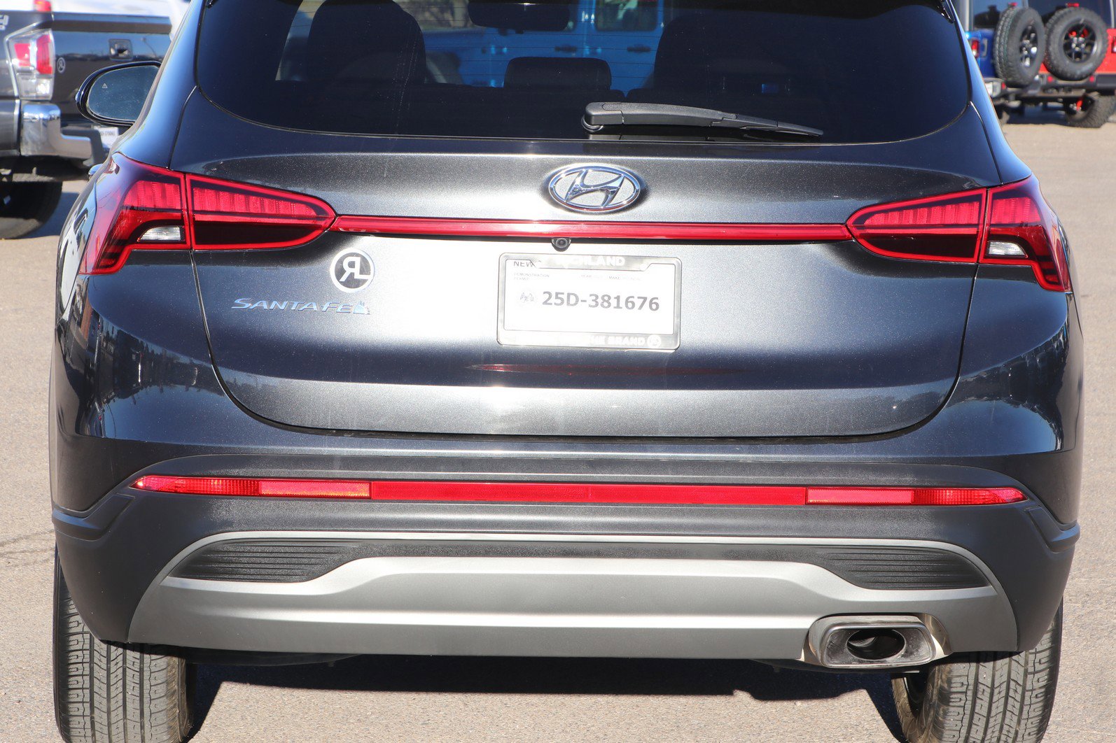 Used 2023 Hyundai Santa Fe SEL image 6