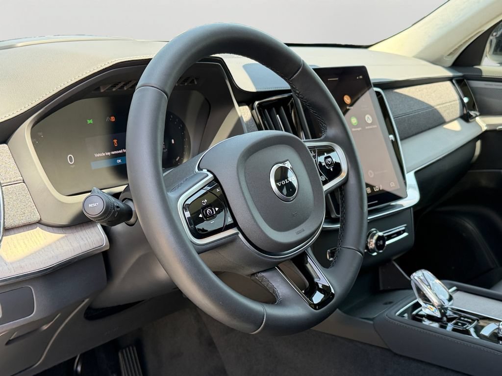 Certified 2026 Volvo XC90 B6 Ultra w/ Lounge Package AWD/4WD image 18
