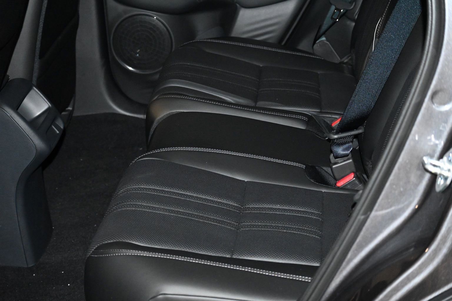 New 2026 Honda HR-V EX-L image 17