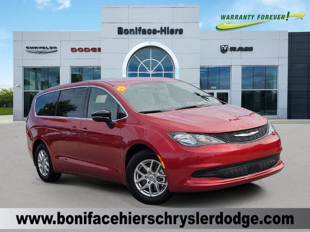 Used 2025 Chrysler Voyager LX