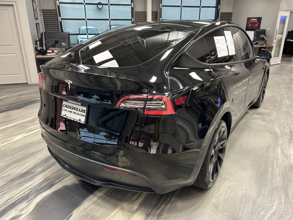 Used 2020 Tesla Model Y Long Range image 28