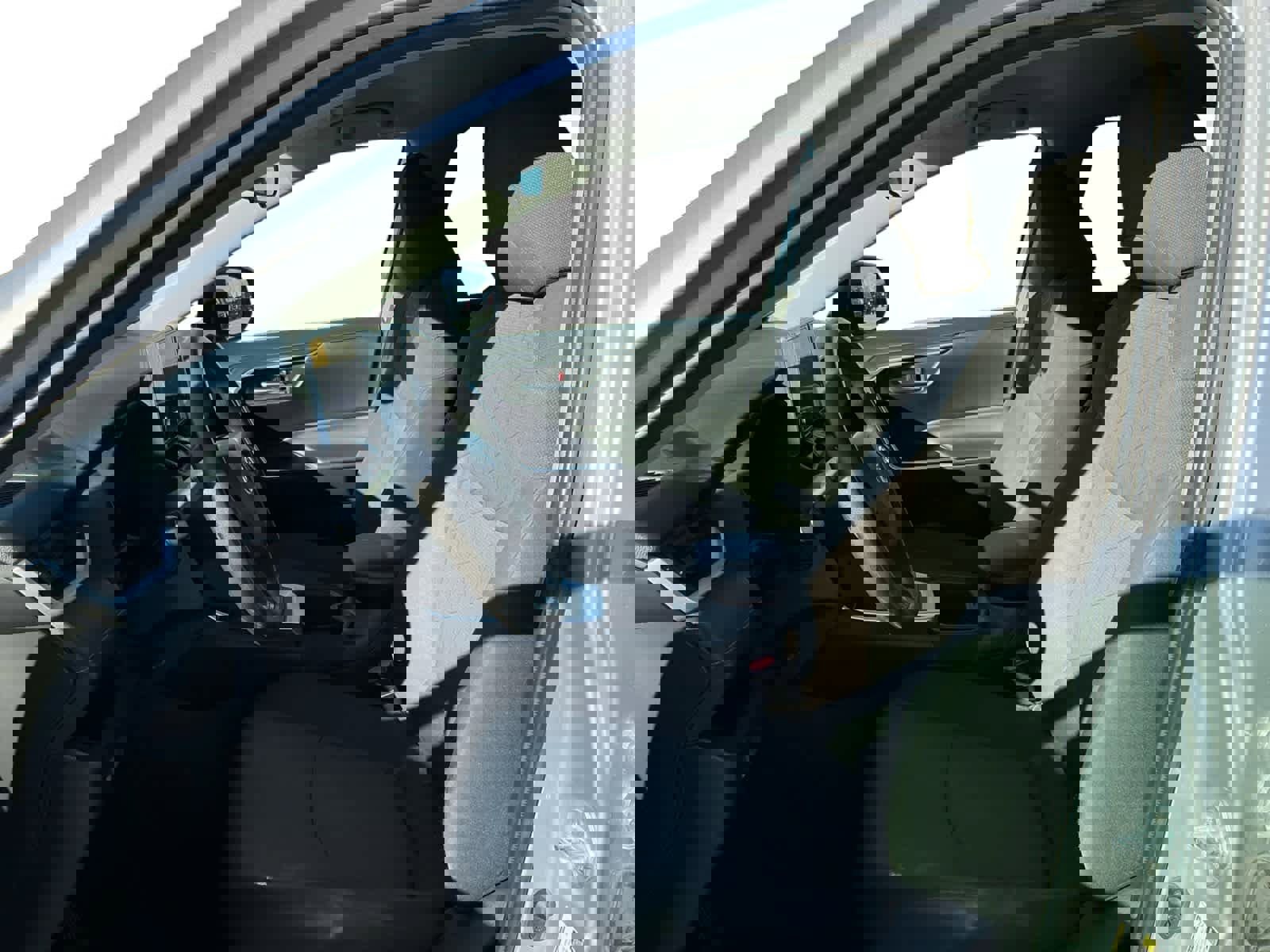 Used 2024 Toyota RAV4 XLE image 9