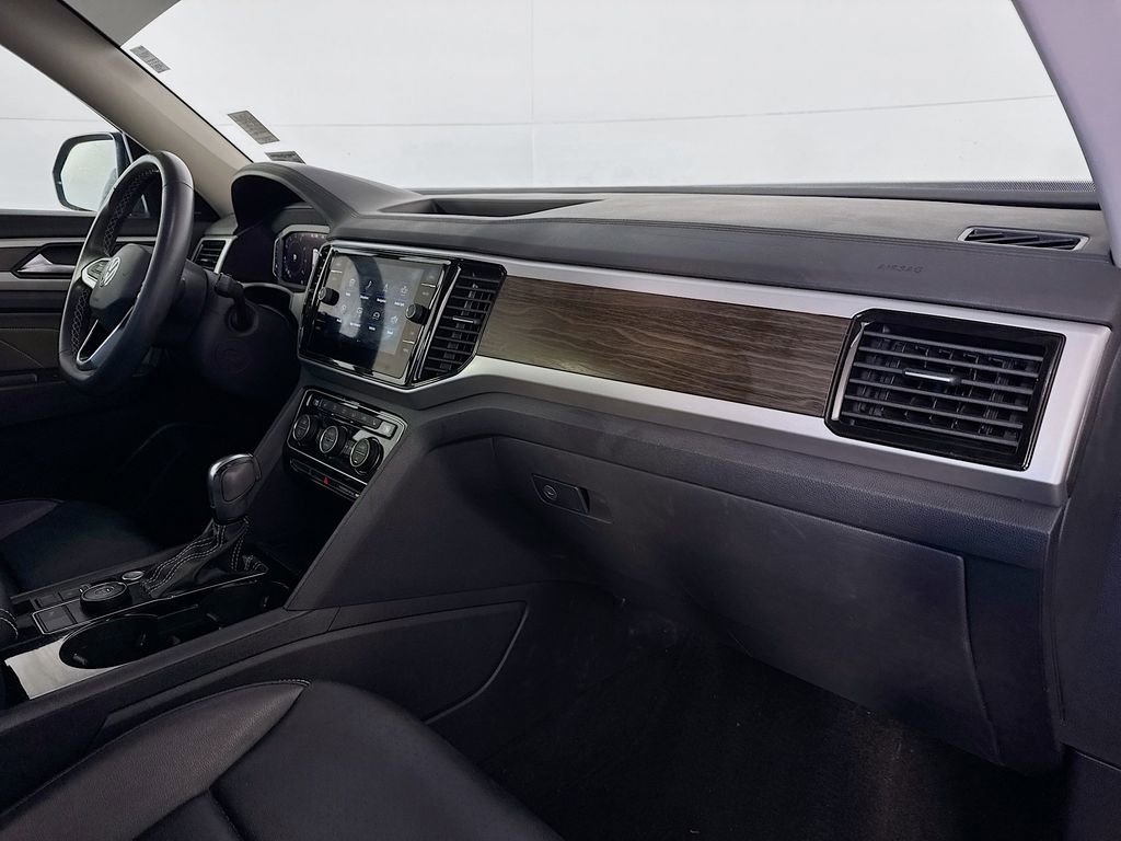 Used 2022 Volkswagen Atlas SE w/ Panoramic Sunroof Package image 30
