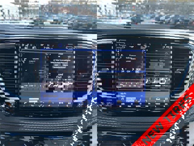 Certified 2022 Chrysler Pacifica Touring-L image 20