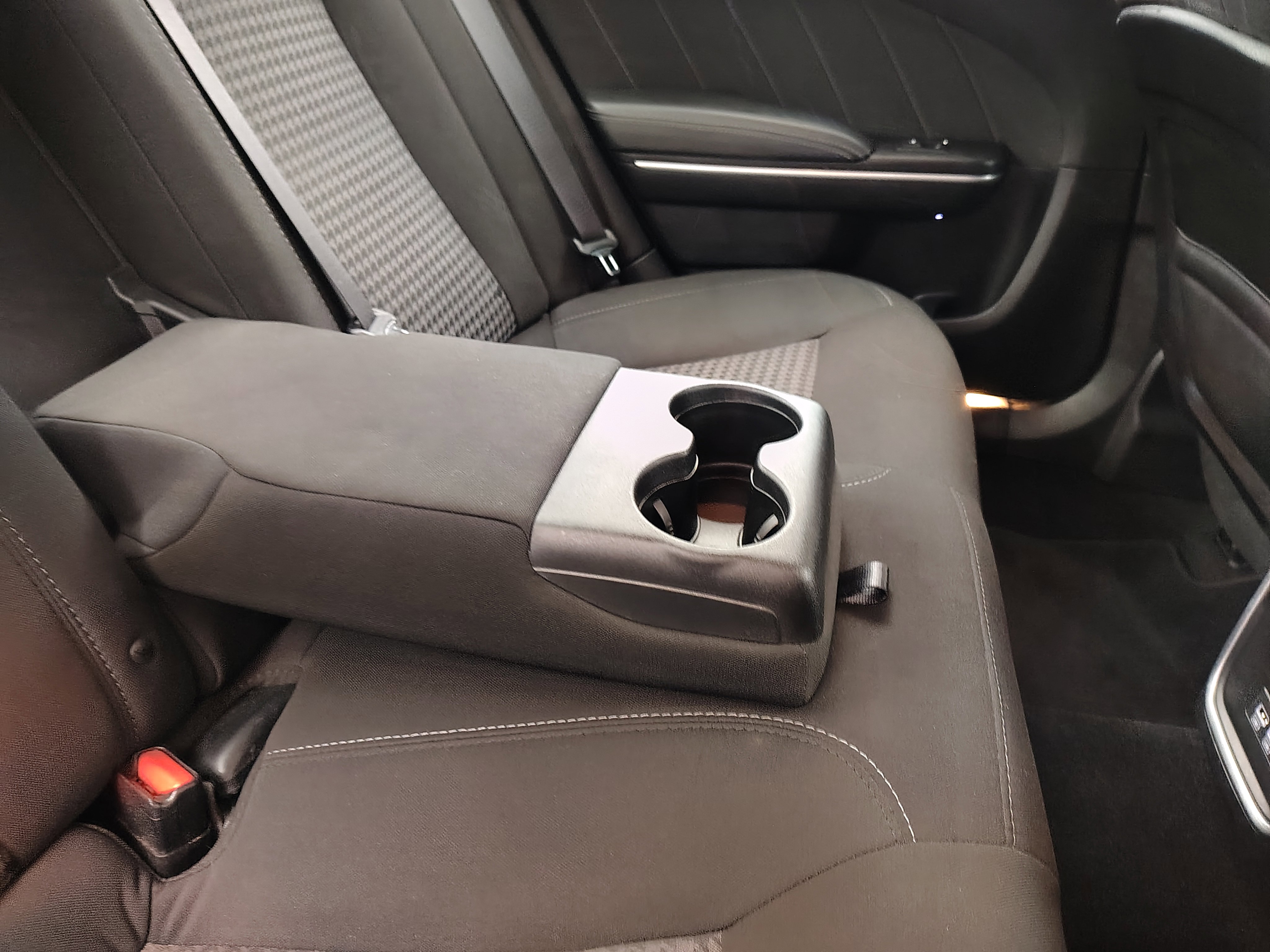 Used 2020 Dodge Charger Scat Pack w/ Driver Convenience Group image 40