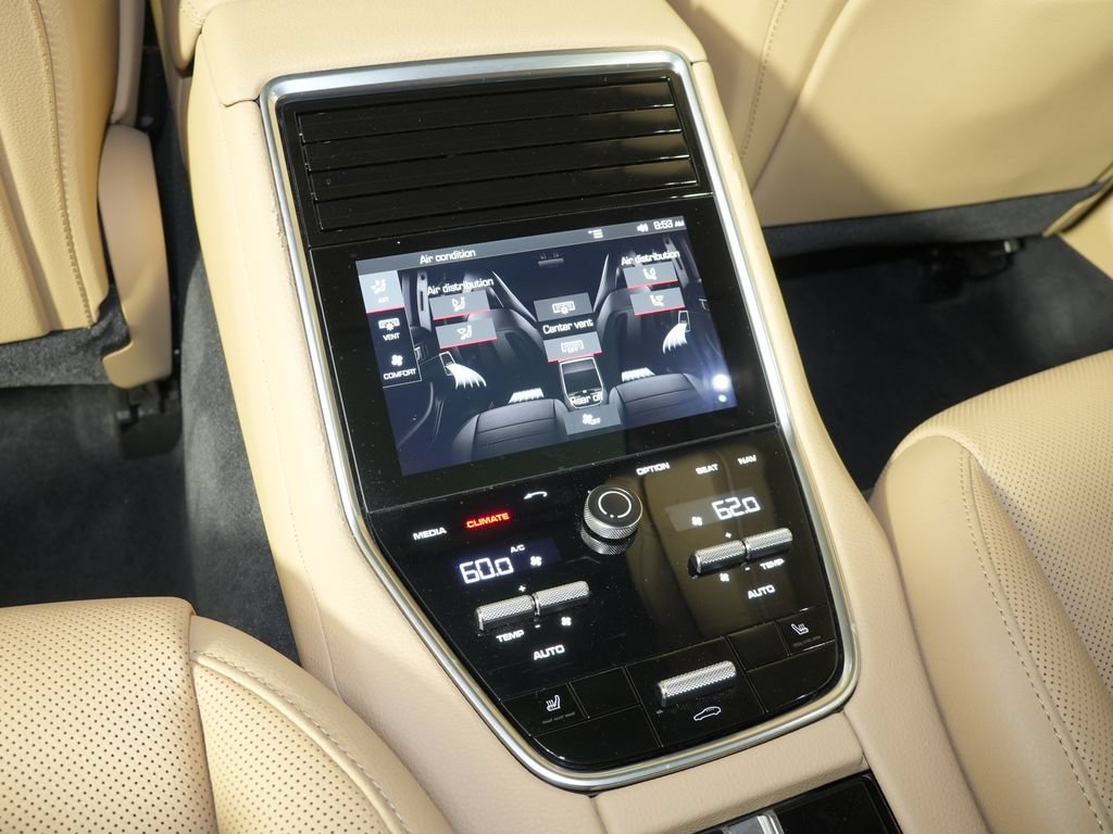 Certified 2020 Porsche Panamera 4S AWD/4WD image 39