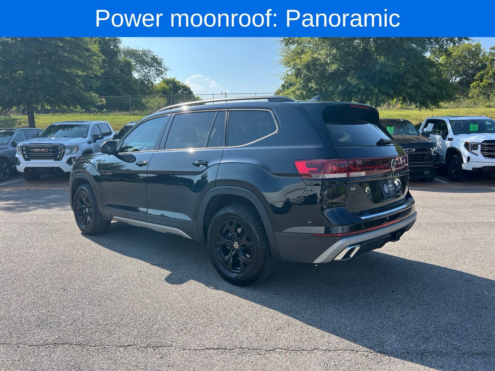 Certified 2026 Volkswagen Atlas Peak Edition AWD/4WD image 9