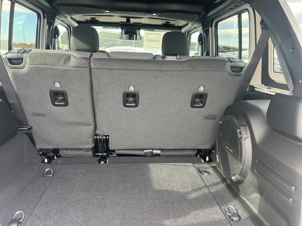 New 2026 Jeep Wrangler Sahara w/ Safety Group image 27