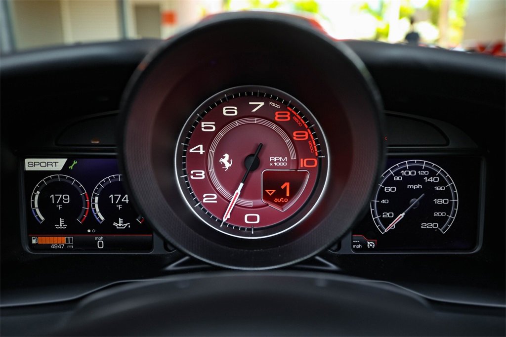 Certified 2022 Ferrari F8 Tributo image 31