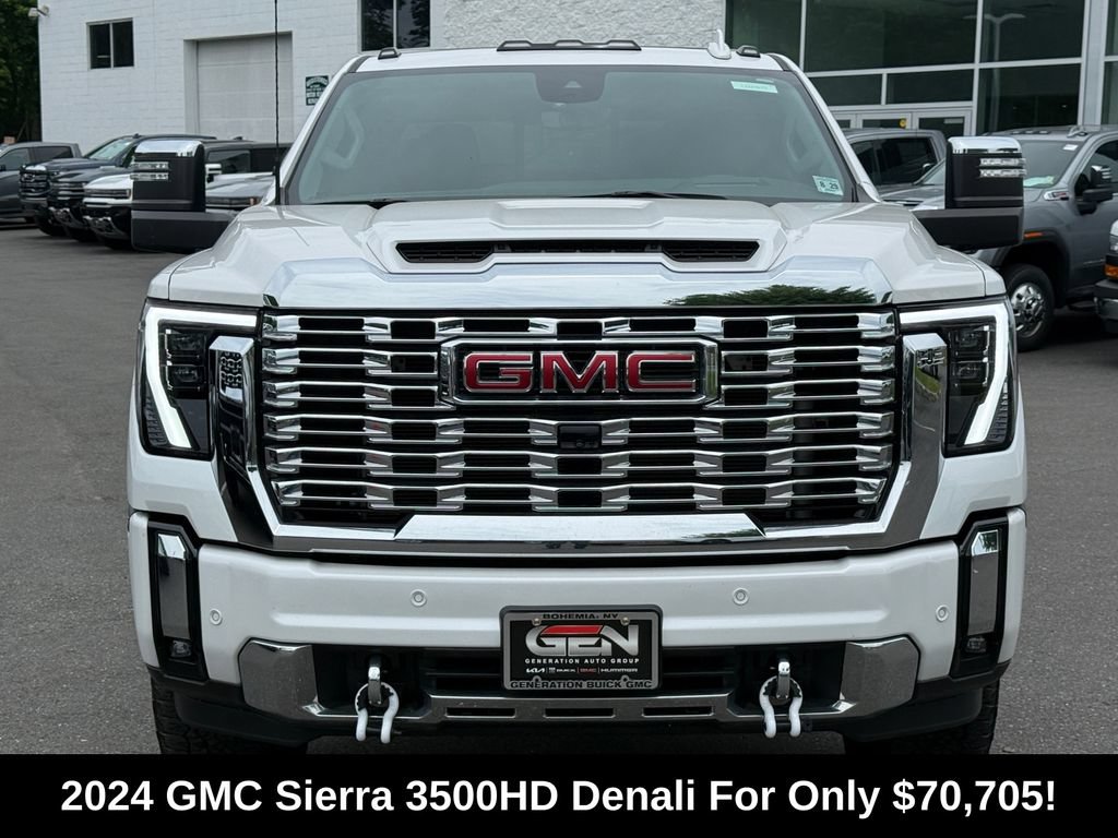 Used 2024 GMC Sierra 3500 Denali w/ Denali Reserve Package AWD/4WD image 2