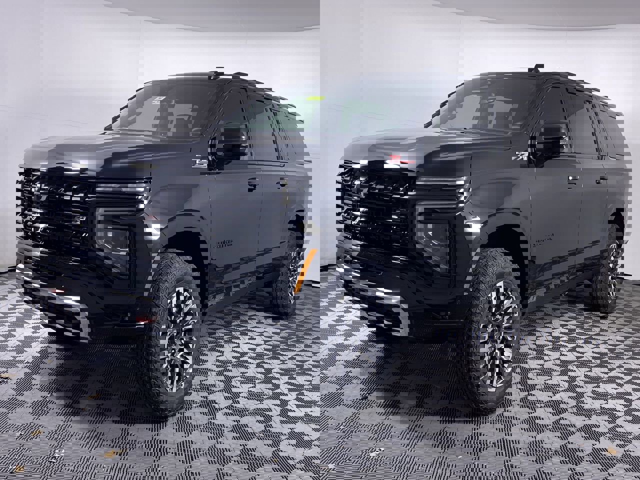 New 2026 Chevrolet Suburban Z71 image 19