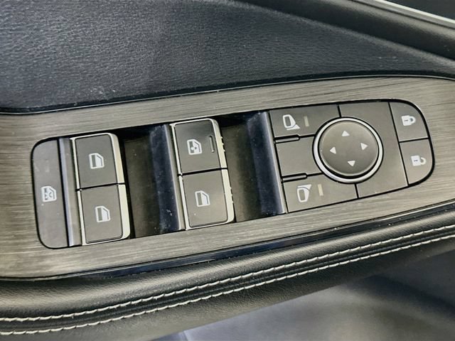 Used 2021 Nissan Rogue Platinum FWD image 21