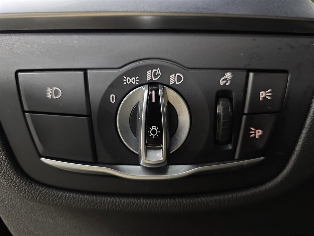 Used 2019 BMW X4 xDrive30i w/ Premium Package image 29