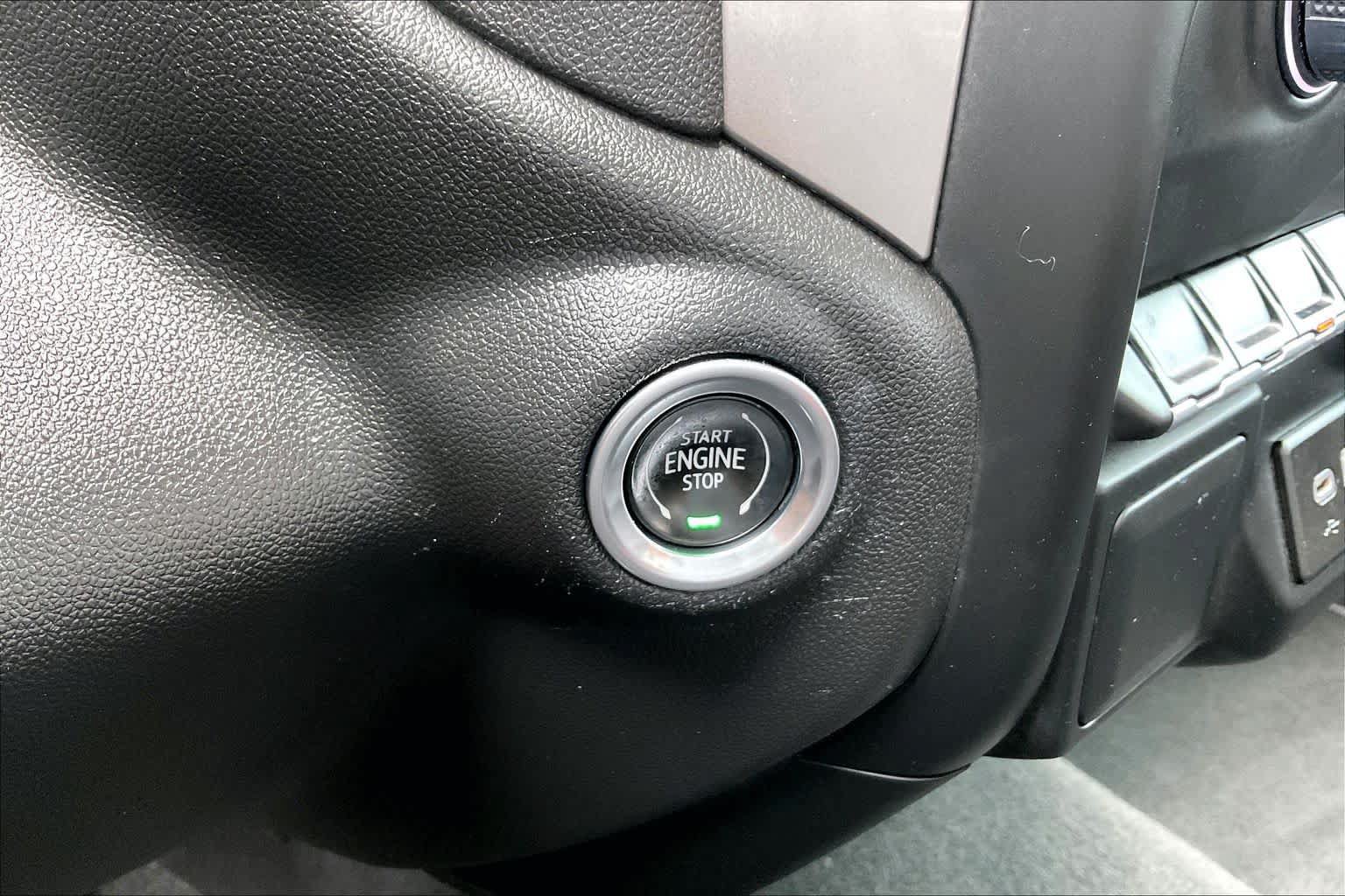 Used 2022 Chevrolet Silverado 1500 Custom RWD image 34