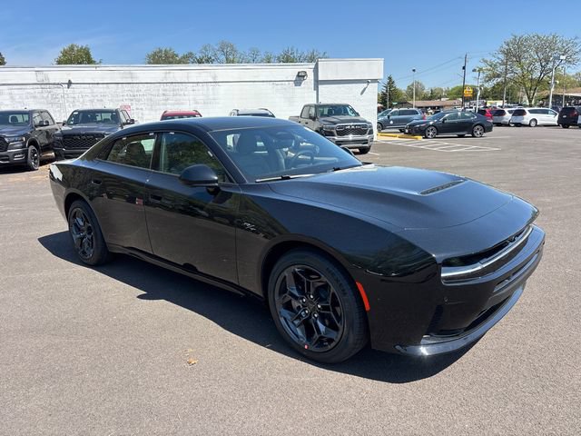 New 2026 Dodge Charger R/T AWD/4WD image 2