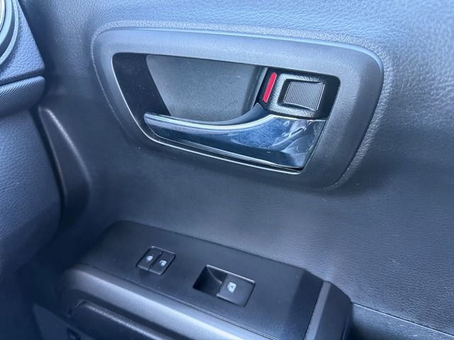 Used 2021 Toyota Tacoma TRD Off-Road w/ TRD Premium Off Road Package image 17