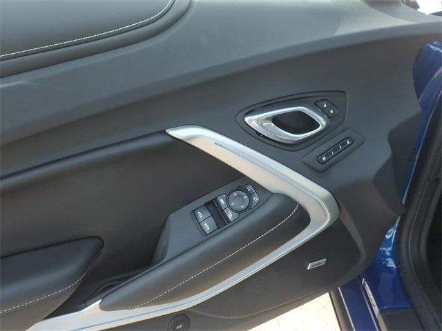 Used 2023 Chevrolet Camaro LT image 10