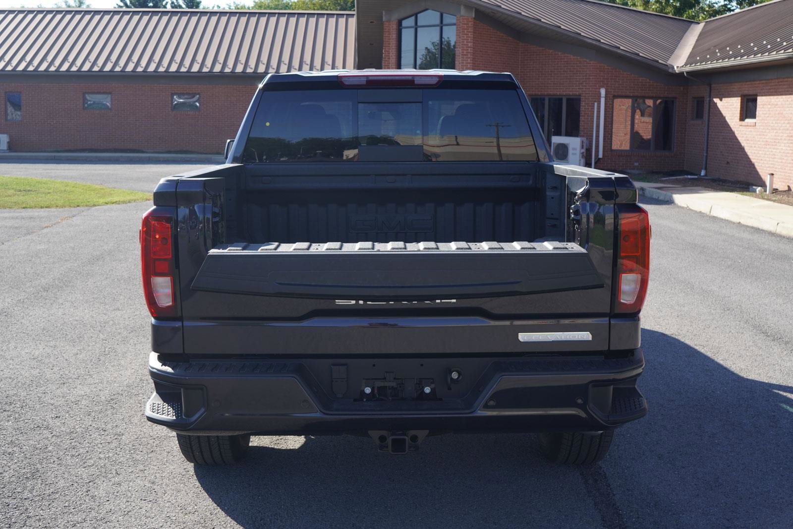 New 2026 GMC Sierra 1500 Elevation w/ Elevation Premium Package image 5