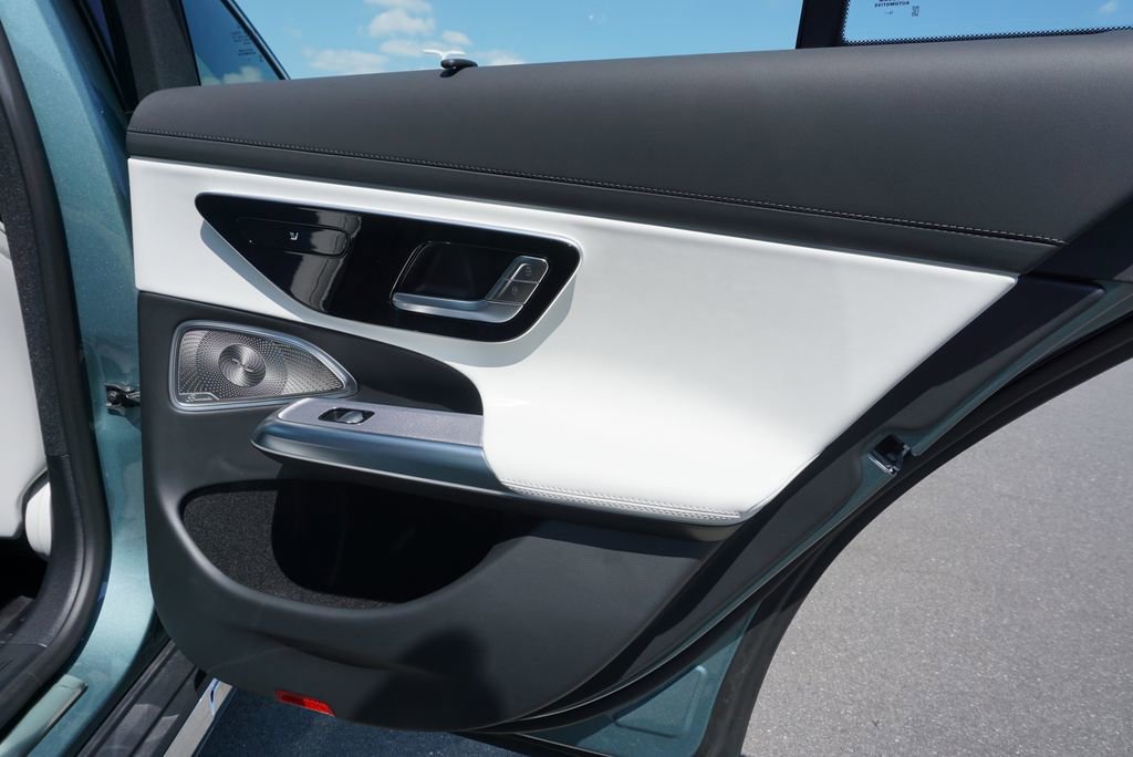 New 2026 Mercedes-Benz E 450 4MATIC All-Terrain Wagon image 60