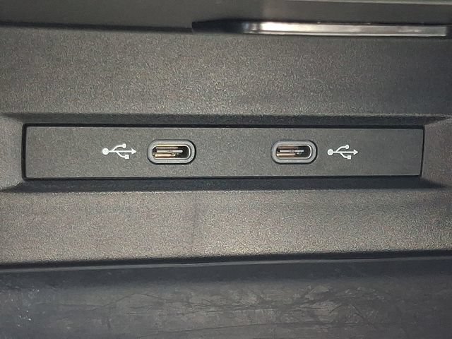Certified 2024 Volkswagen Taos SE AWD/4WD image 23