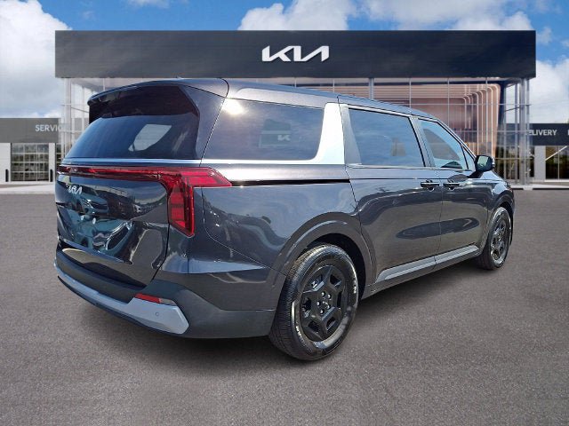 Used 2026 Kia Carnival FWD image 6