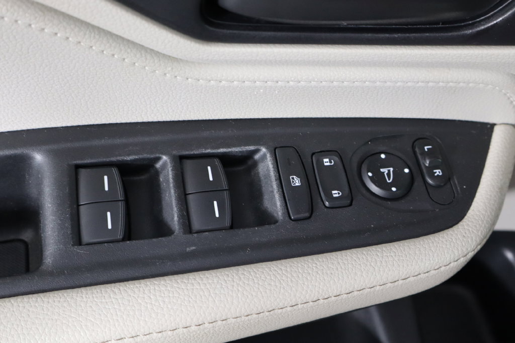 Used 2025 Honda Odyssey EX-L image 21