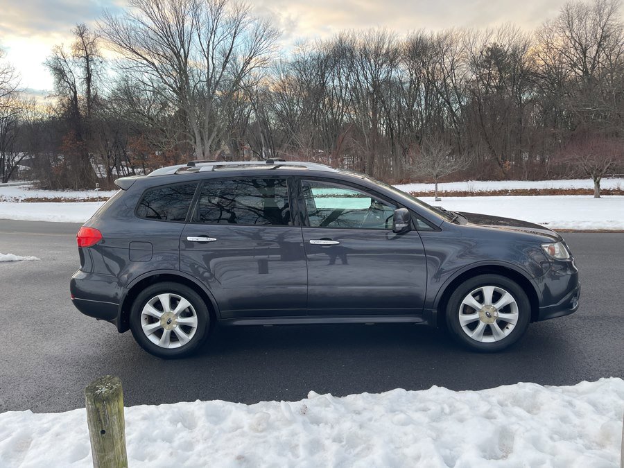 Used 2011 Subaru Tribeca Touring image 16