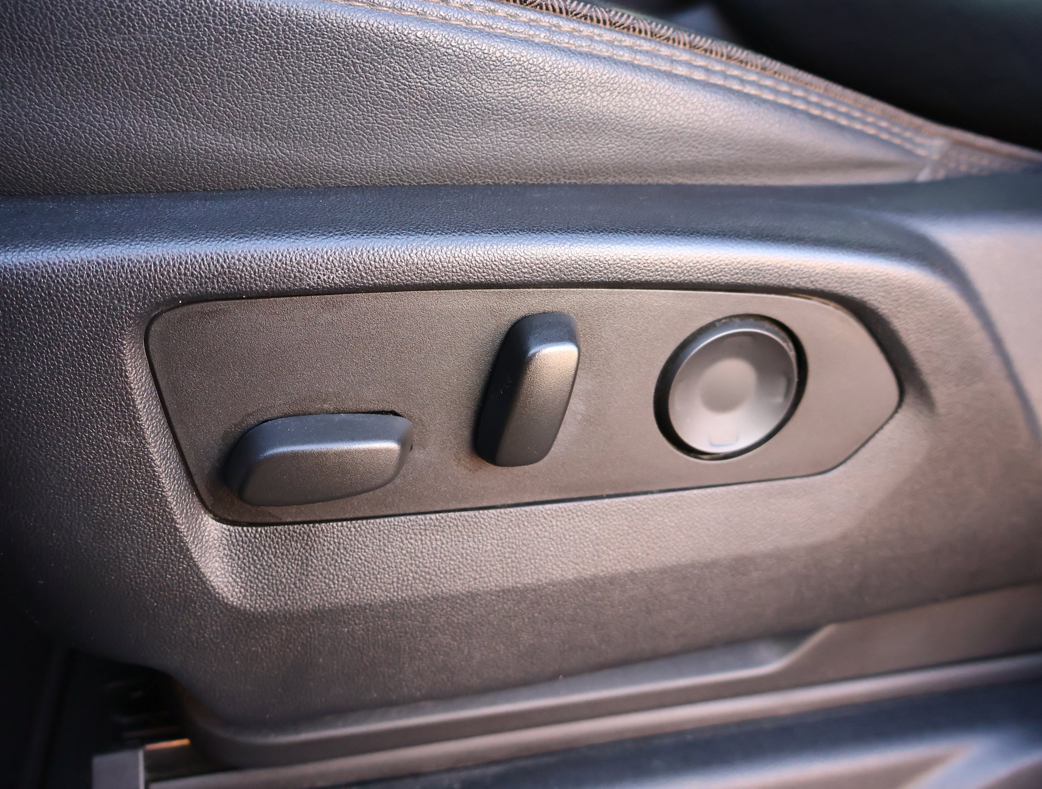 Used 2021 Chevrolet Tahoe High Country image 9