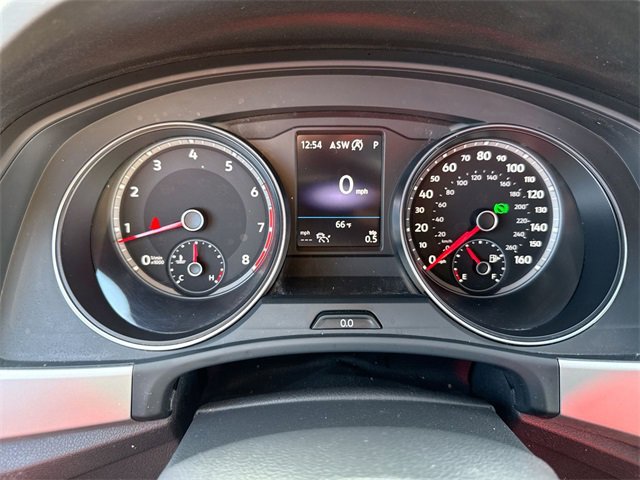 Used 2021 Volkswagen Atlas Cross Sport SE w/ Panoramic Sunroof Package image 15