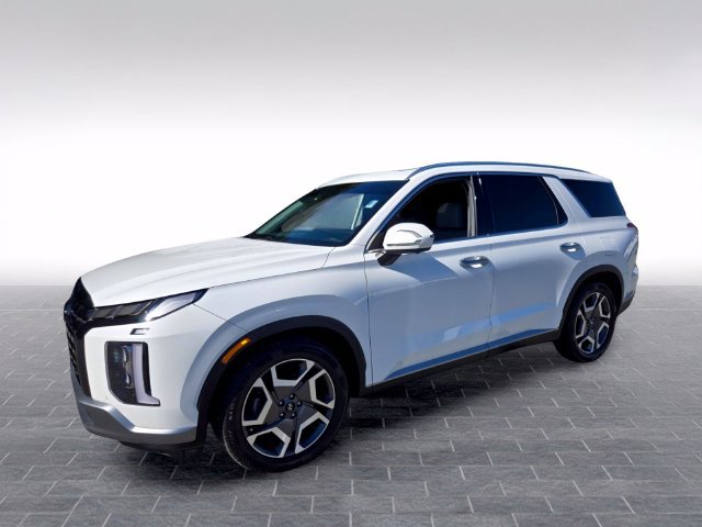 Used 2023 Hyundai Palisade SEL w/ Premium Package AWD/4WD image 3